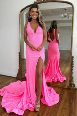 Glitter Pink Mermaid V-Neck Sweep Train Beaded Prom Dress With Slit