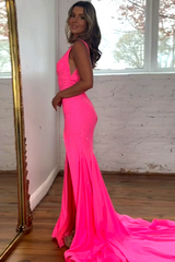 Glitter Pink Mermaid V-Neck Sweep Train Beaded Prom Dress With Slit
