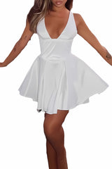 White A-Line V-Neck Short Mini Little Satin Graduation Dress