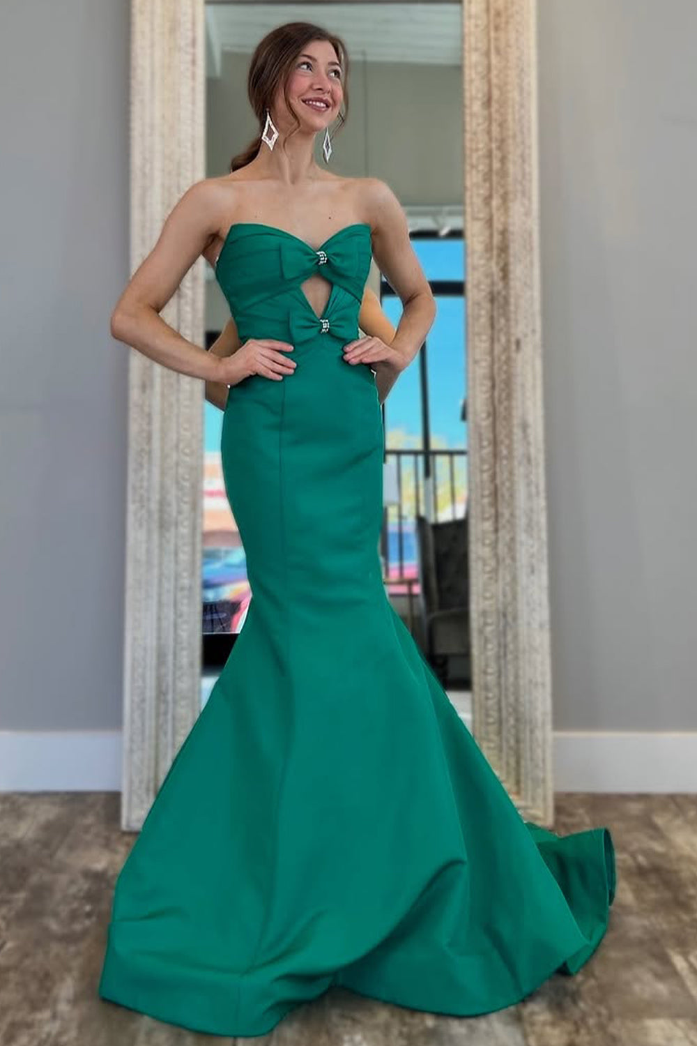 Stylish Royal Blue Mermaid Sweetheart Long Satin Prom Dress With Bow-knot