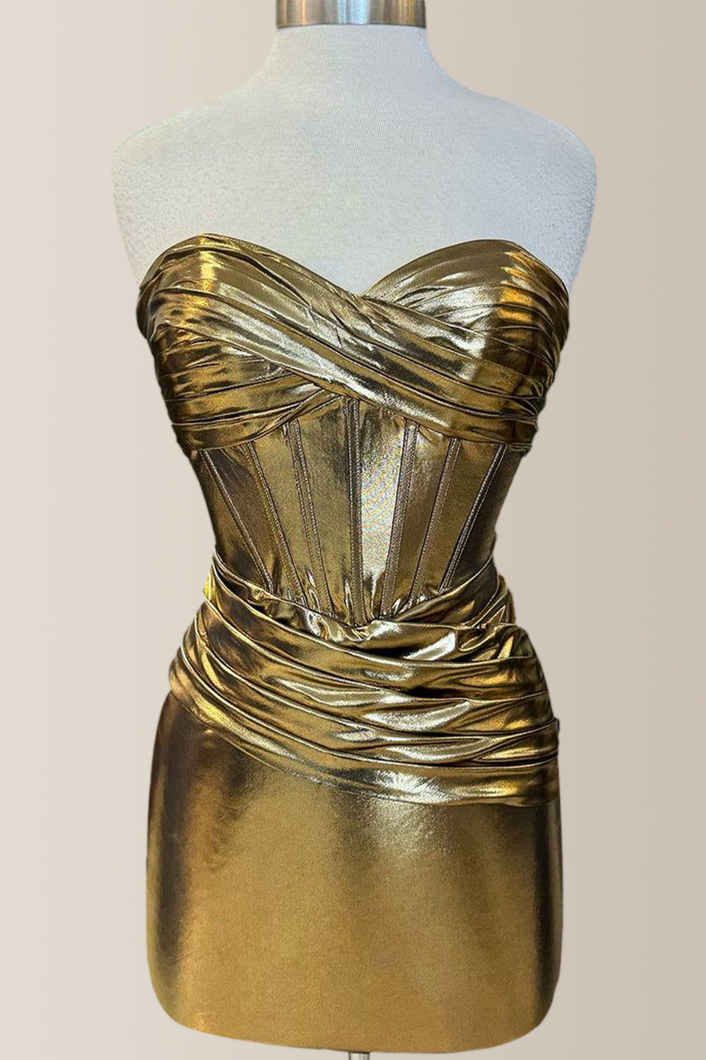 Newly Gold Sweetheart Bodycon Short Metallic Homecoming Dress
