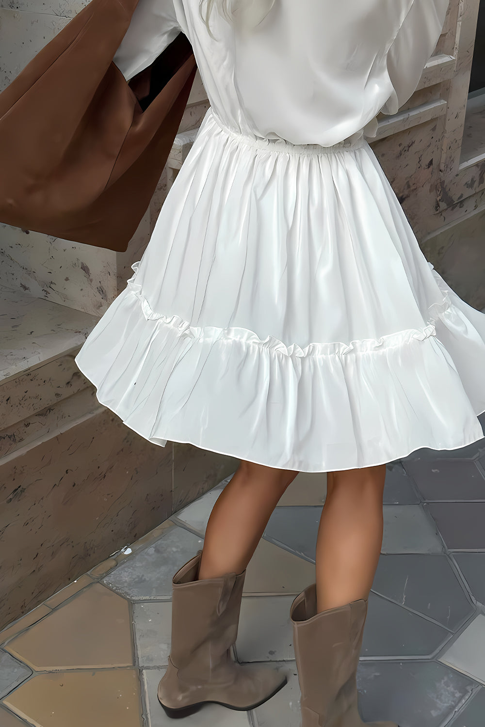 Elegant A-Line V-Neck Long Sleeves Short White Graduation Dress