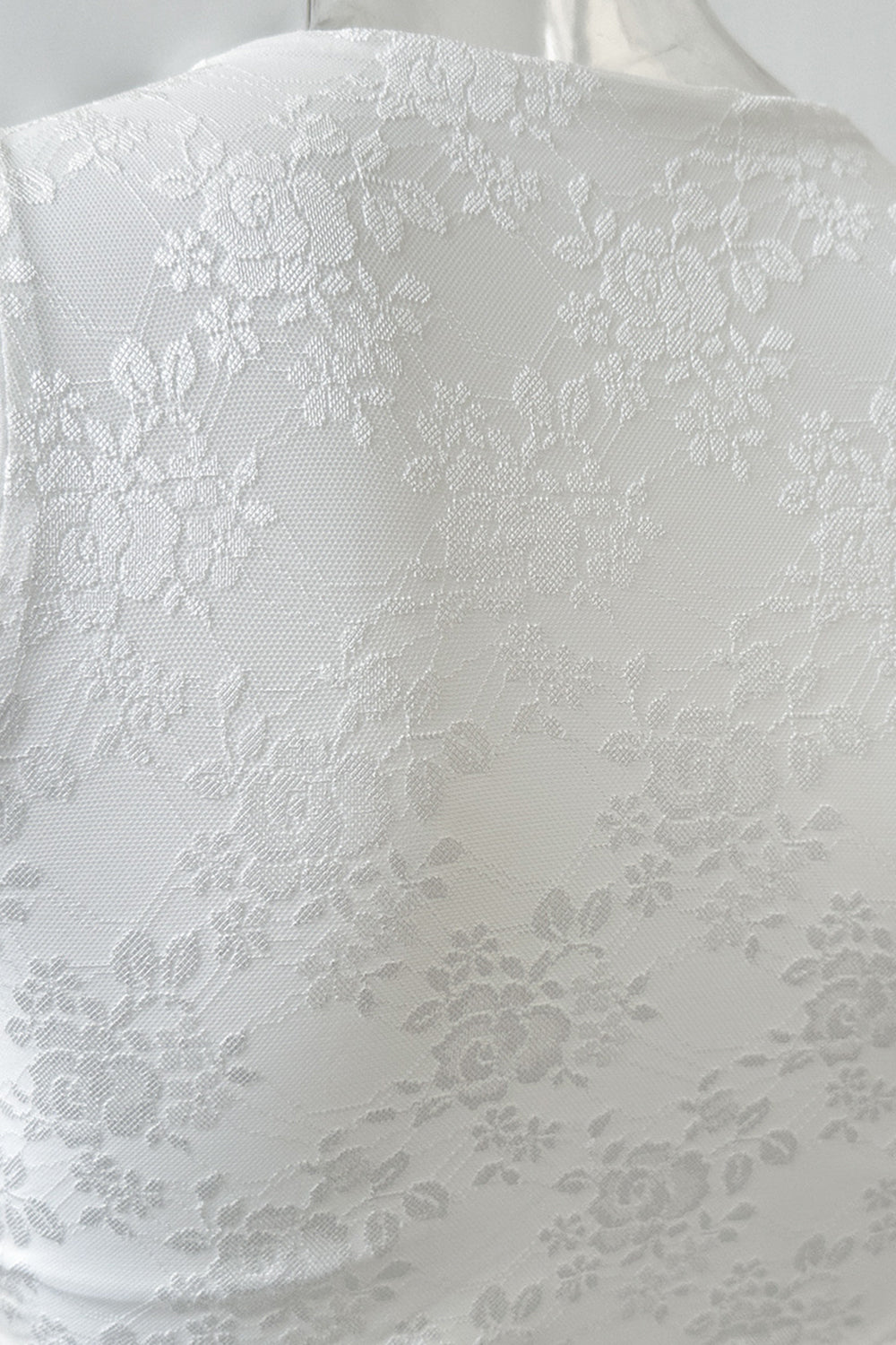 Bodycon V-Neck Sleeveless Little White Lace Graduation Dress