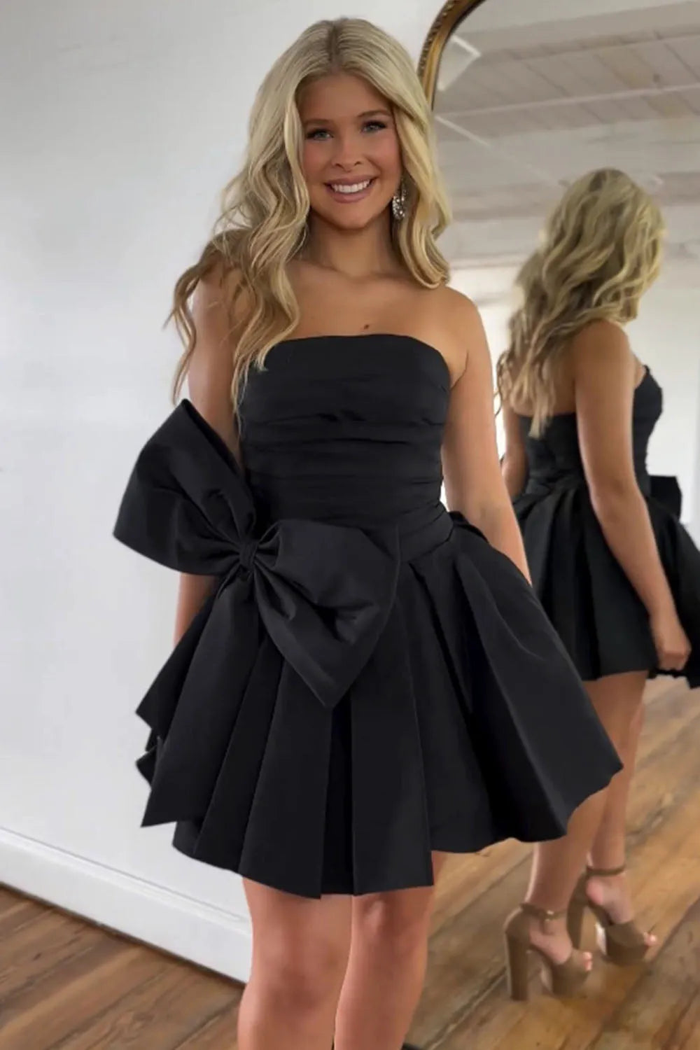 Cute A-Line Strapless Short Satin Homecoming Dress With Bow