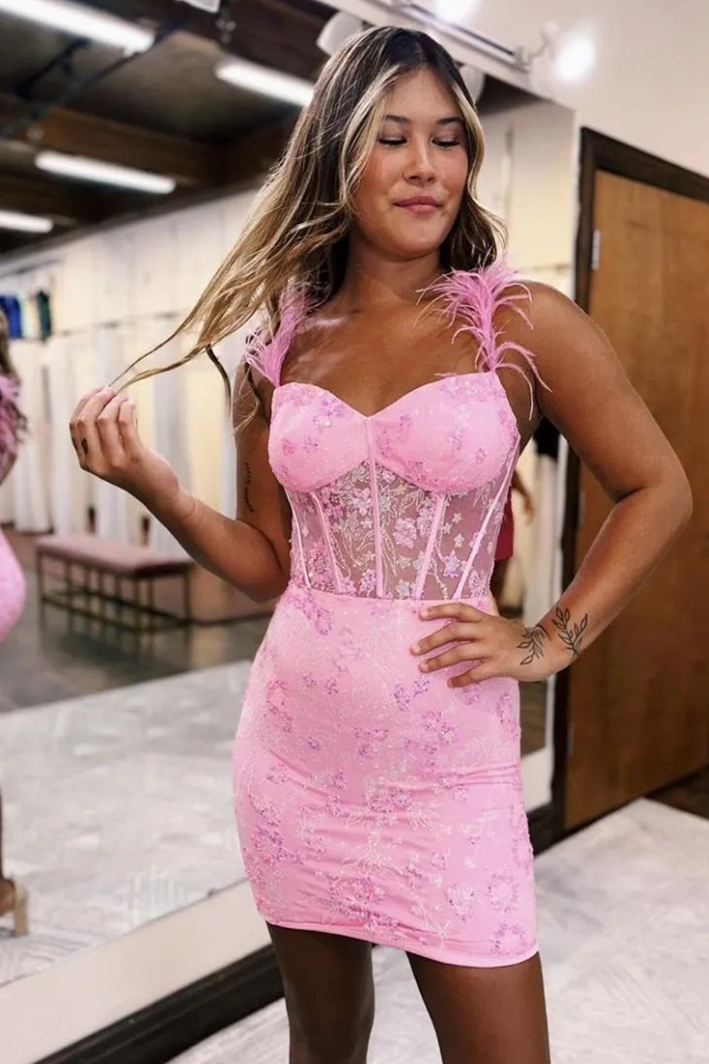 Stunning Bodycon Feather Spaghetti Straps Lace Up Glittler Homecoming Dress