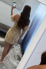 Champagne Strapless Puff Sleeves Tight Homecoming Dress with Appliques
