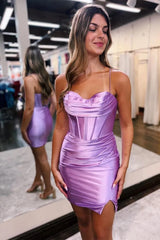 Elegant Bodycon Spaghetti Straps Lace Up Satin Short Homecoming Dress