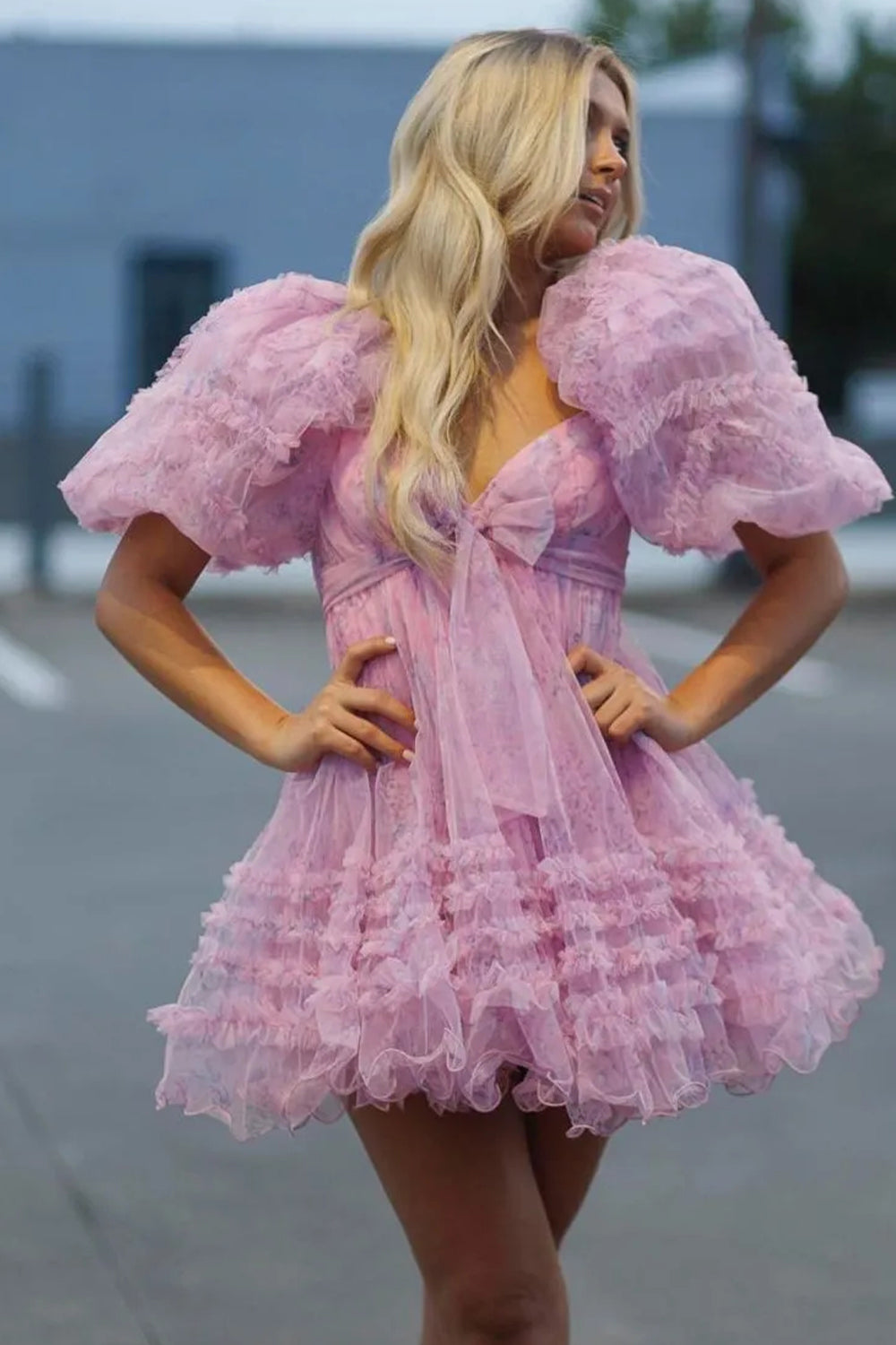 Charming Floral Printed A-Line Puff Sleeves Short Tulle Homecoming Dress