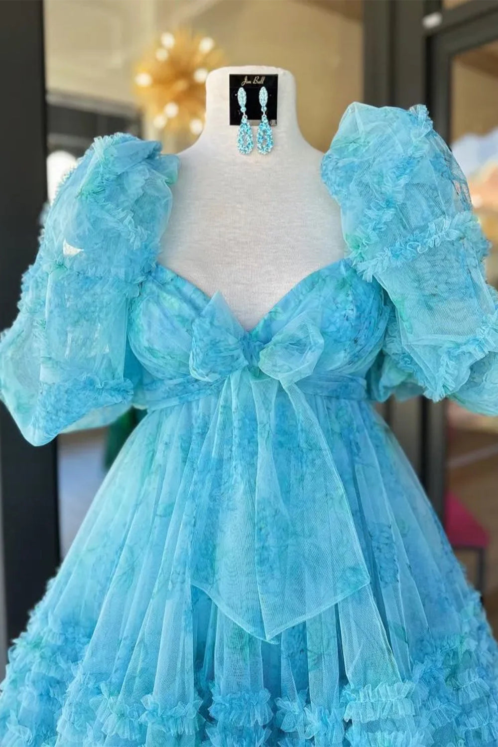 Charming Floral Printed A-Line Puff Sleeves Short Tulle Homecoming Dress