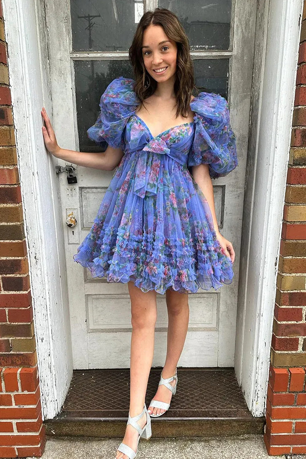 Charming Floral Printed A-Line Puff Sleeves Short Tulle Homecoming Dress