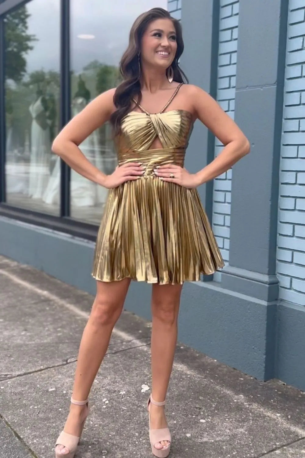 Unique Halter Neck A-Line Cut Out Pleated Metallic Homecoming Dress