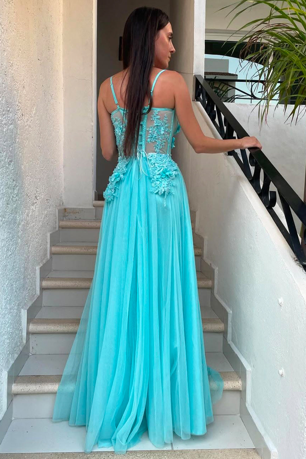 Sexy A-Line Spaghetti Straps Long Tulle Prom Dress with High Slit
