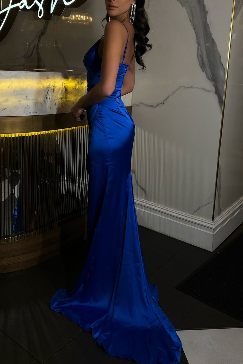 Sexy Royal Blue Mermaid Spaghetti Straps Long Satin Prom Party Dress With Slit